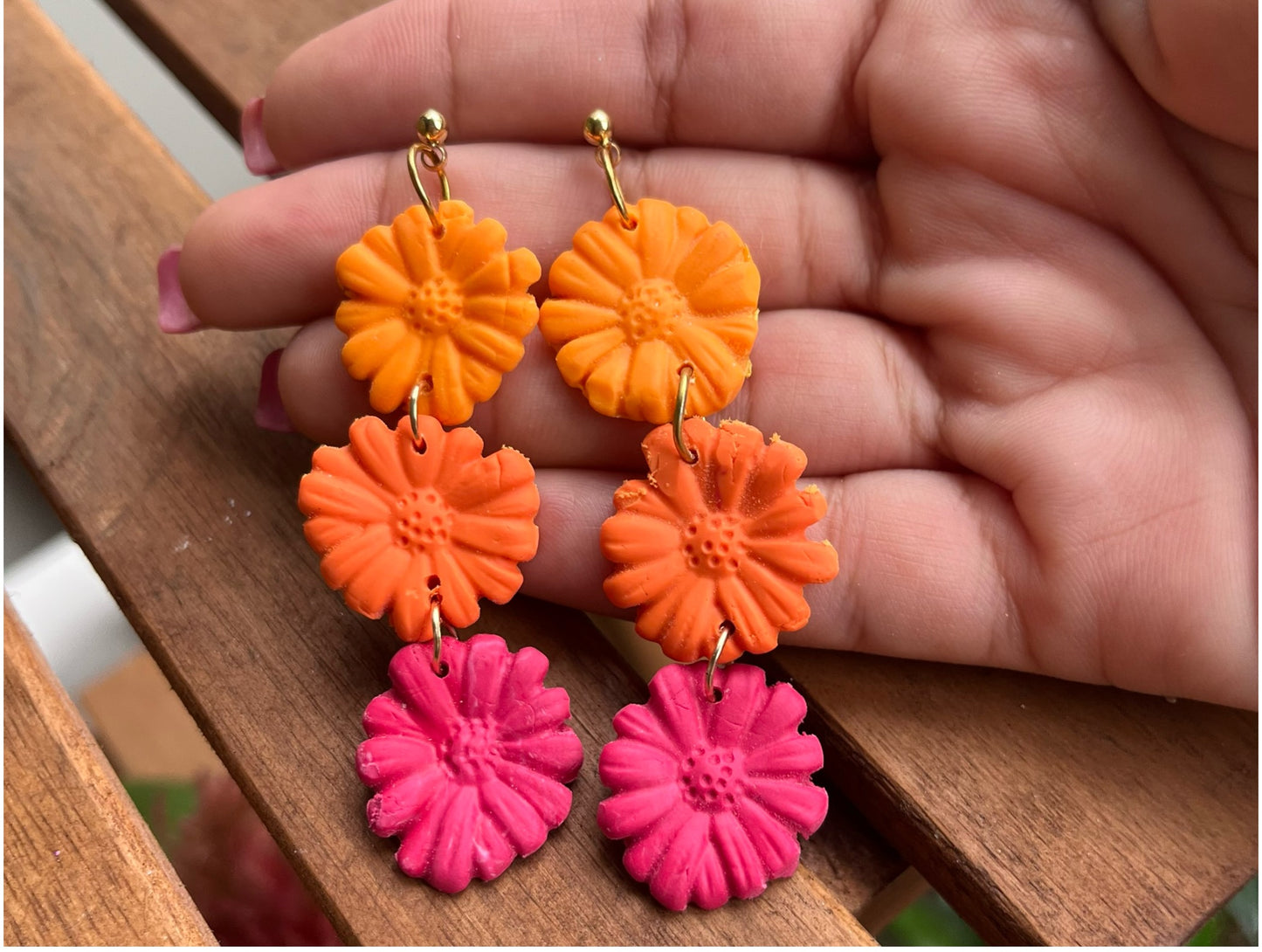 TRIPLE FLORAL DANGLES